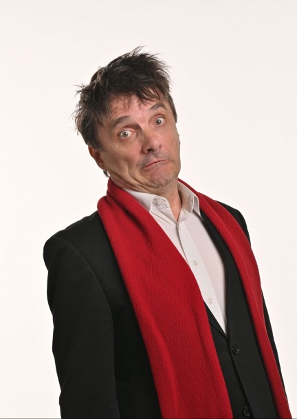 Pierre Aucaigne – CESSEZ ! - Theater und Bühnenkunst